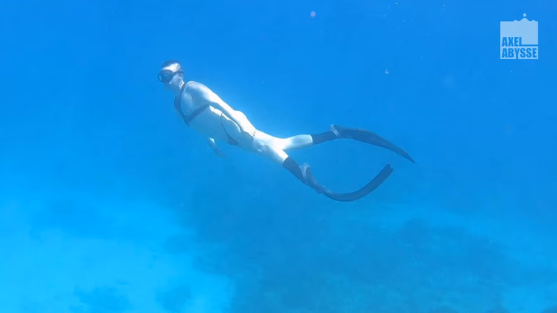 Axel - Freedive sample image 10