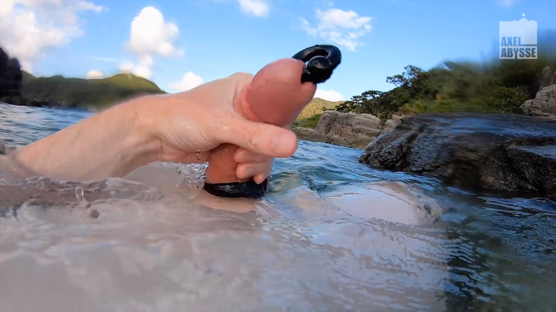 Axel - Freedive sample image 14