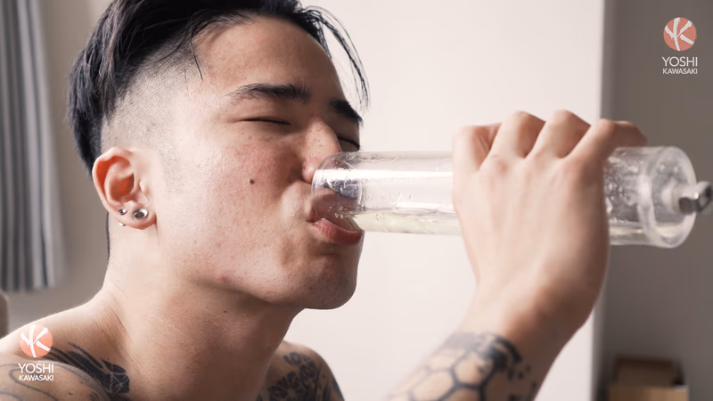 Yoshi - Thirst - A Golden Shower Compilation sample image 6