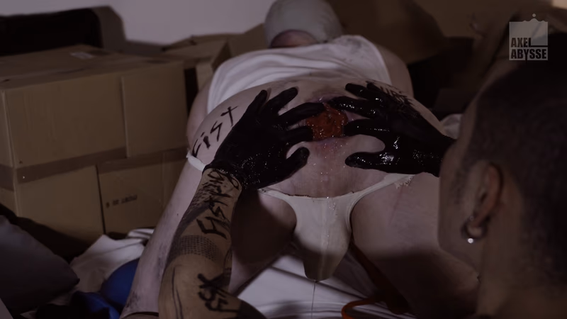 Axel - Encierro Ep 7: Escoria sample image 4