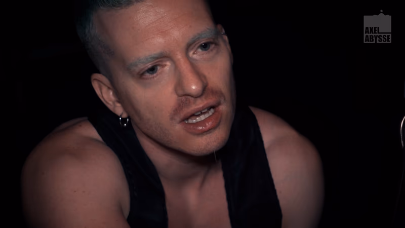 Axel - Fill Me Up, Part One sample image 26