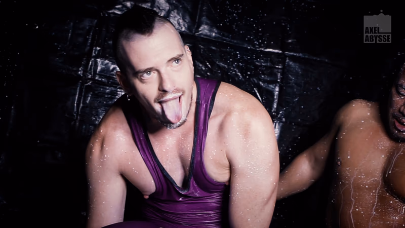 Axel - Lactose sample image 12