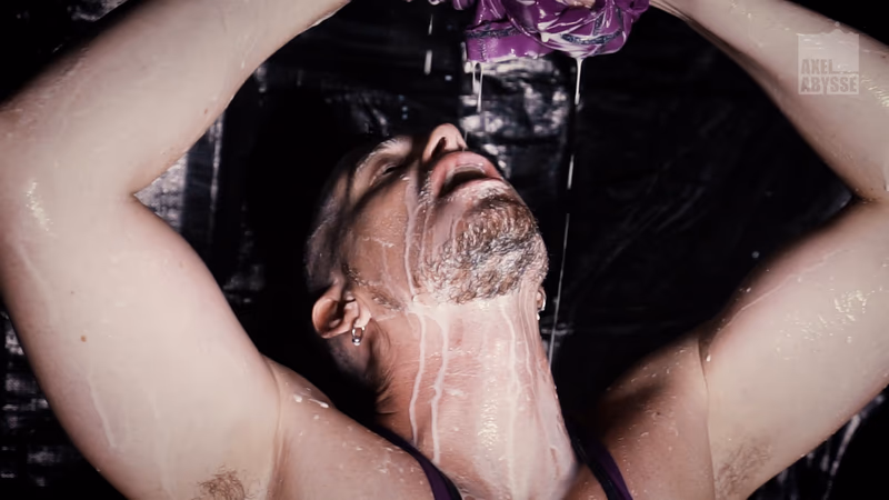 Axel - Lactose sample image 24