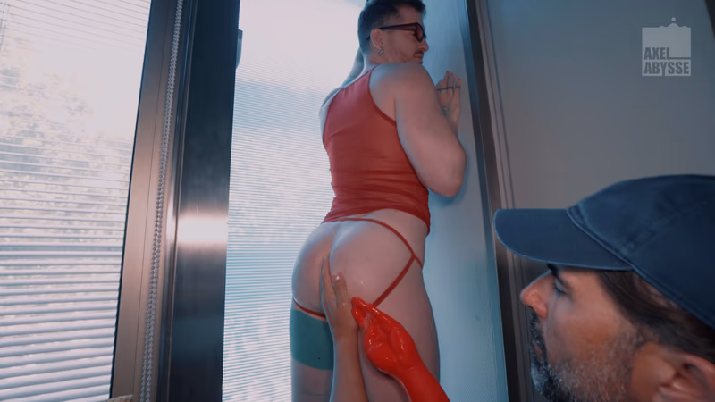 Axel - Rouge sample image 21